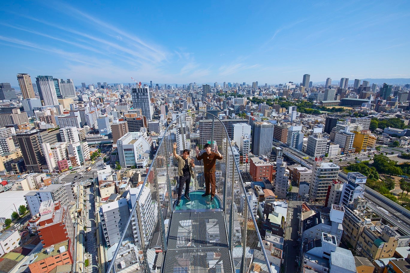 岡田准一、坂口健太郎（C）2022「ヘルドッグス」製作委員会