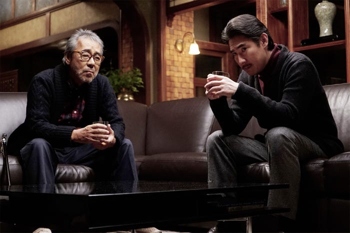 寺尾聰、高嶋政伸/「カインとアベル」第9話より/画像提供:フジテレビ