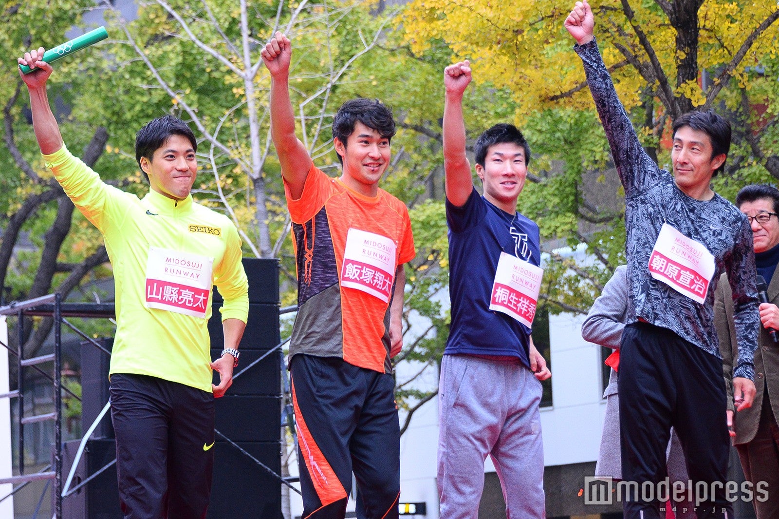 （左から）山縣亮太選手、飯塚翔太選手、桐生祥秀選手、朝原宣治選手 （C）モデルプレス