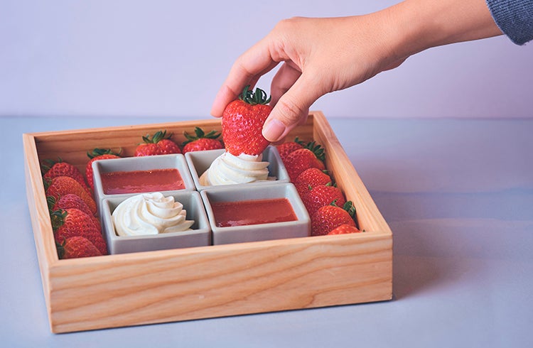 ストロベリーにメロメロ／提供画像