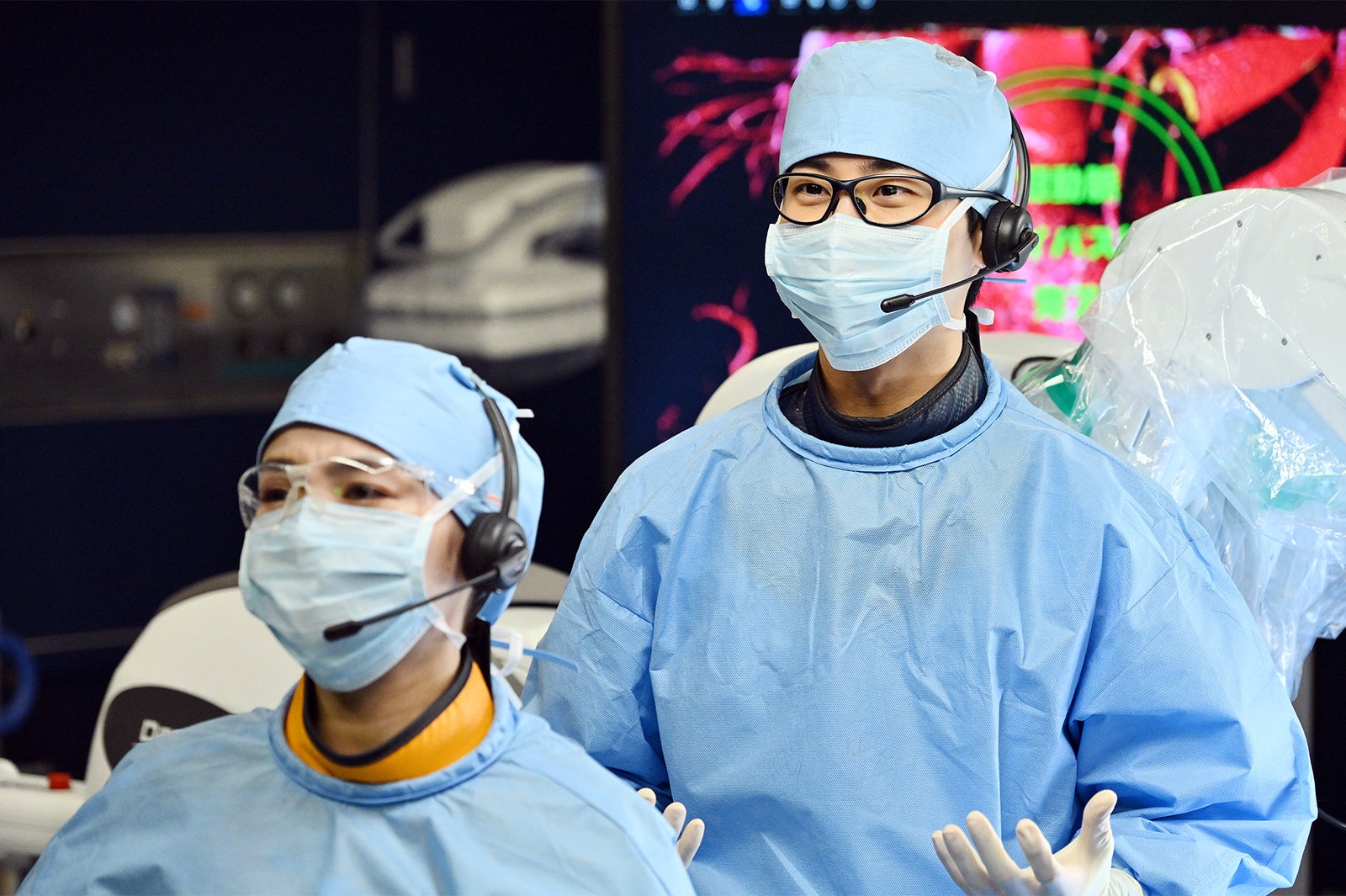 葵わかな、キム・ムジュン「ブラックペアン シーズン２」最終話より（C）TBS