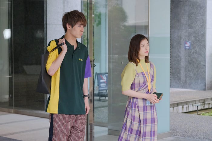 小芝風花、赤楚衛二「彼女はキレイだった」第6話より(C)カンテフジテレビ