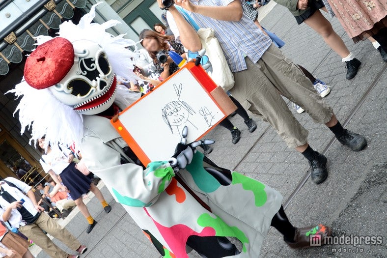 画家のスケルトン