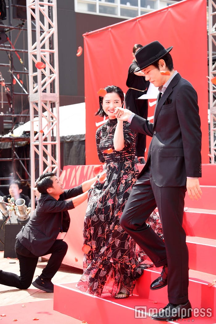 吉高由里子、松山ケンイチ(C)モデルプレス