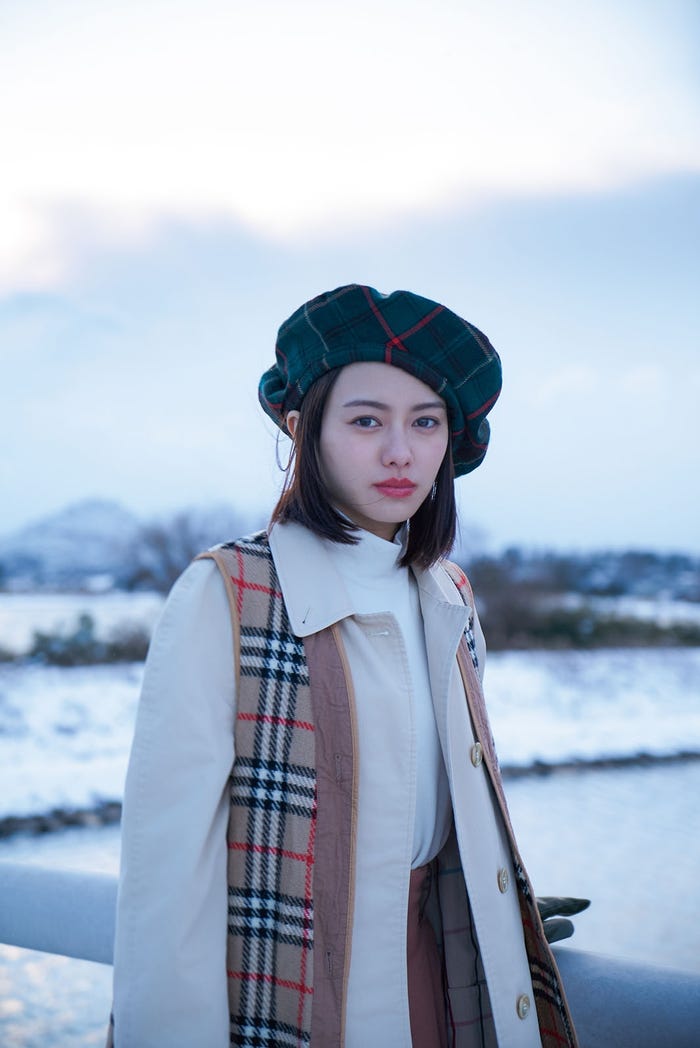 山本舞香(写真提供:講談社)