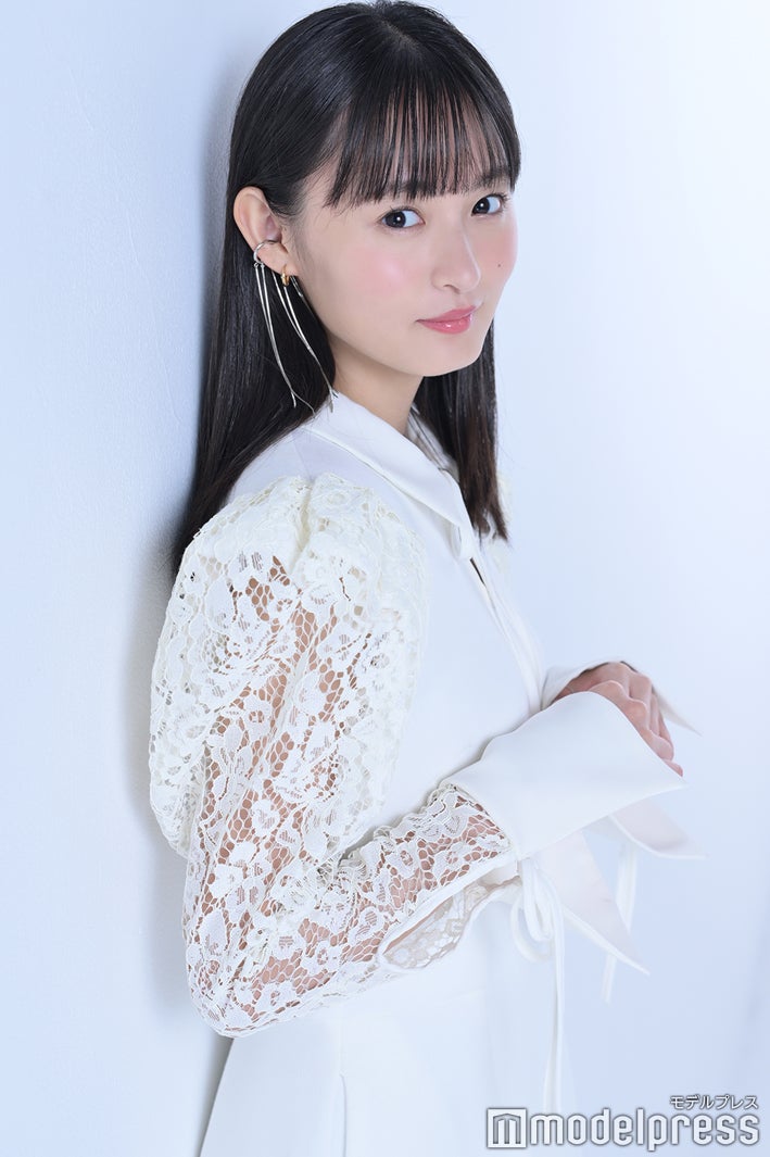 乃木坂46遠藤さくら、コンプレックス乗り越え挑んだ1st写真集 初水着