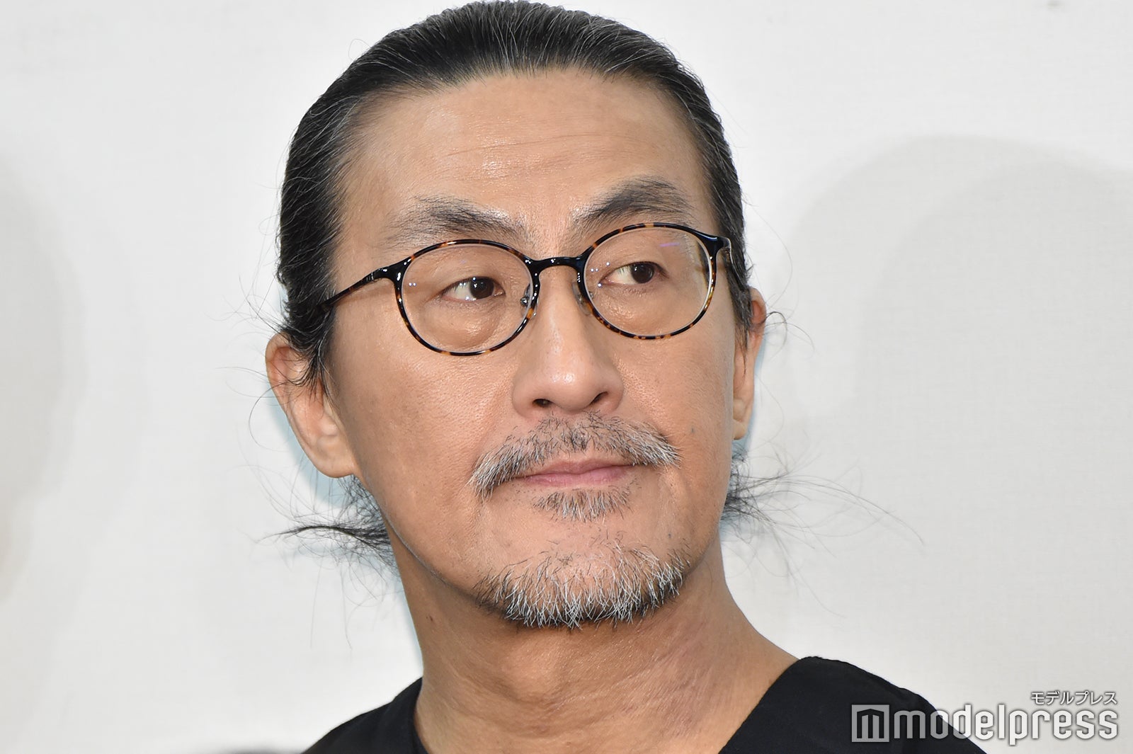 粟根まこと（C）モデルプレス