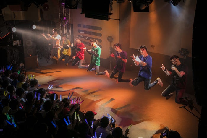 超特急(写真提供:スターダスト音楽出版)