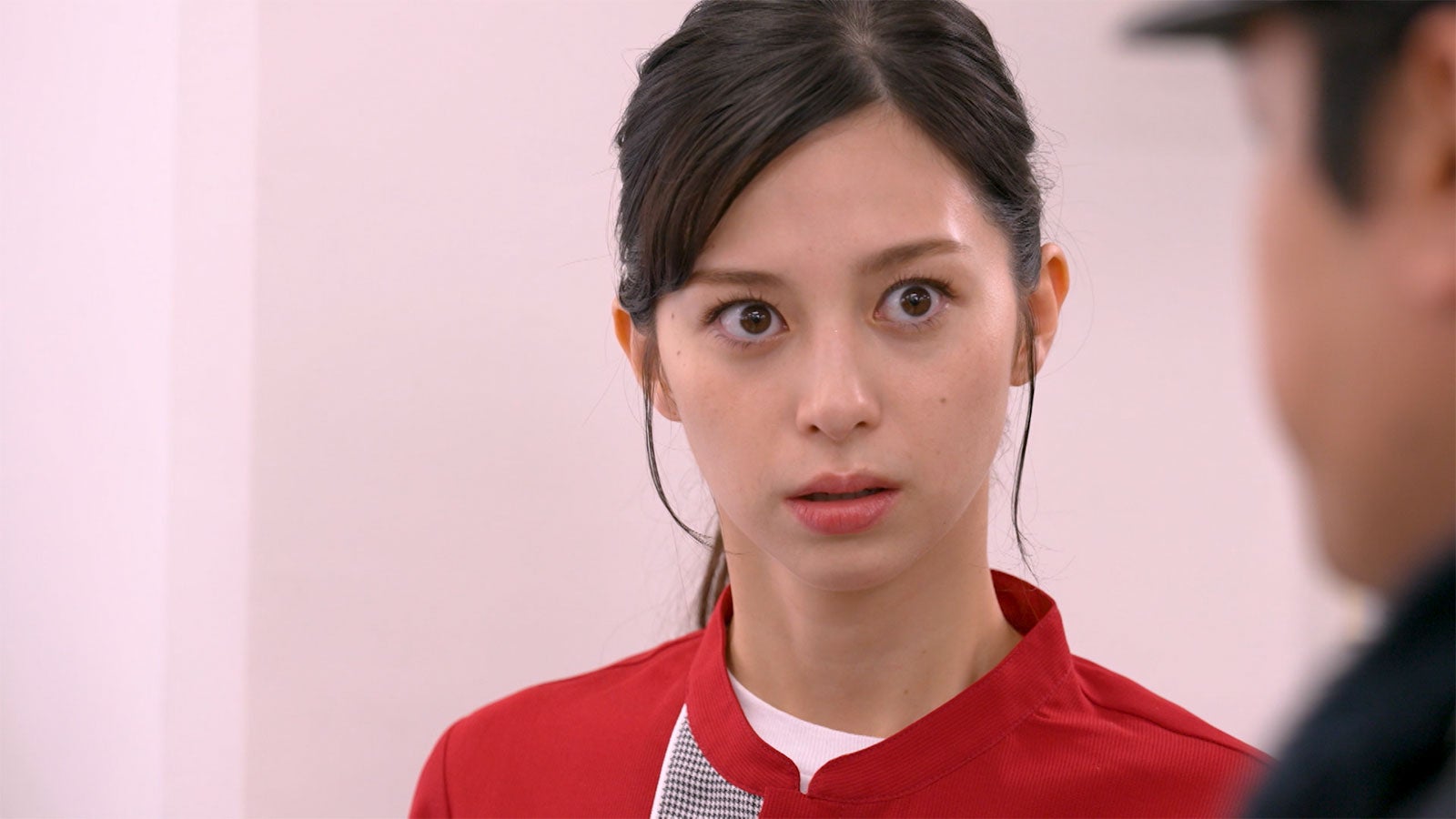 中条あやみ（C）日本テレビ