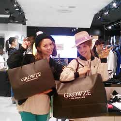 左から:村田莉、舟山久美子/「GROWZE」ルミネエスト新宿店