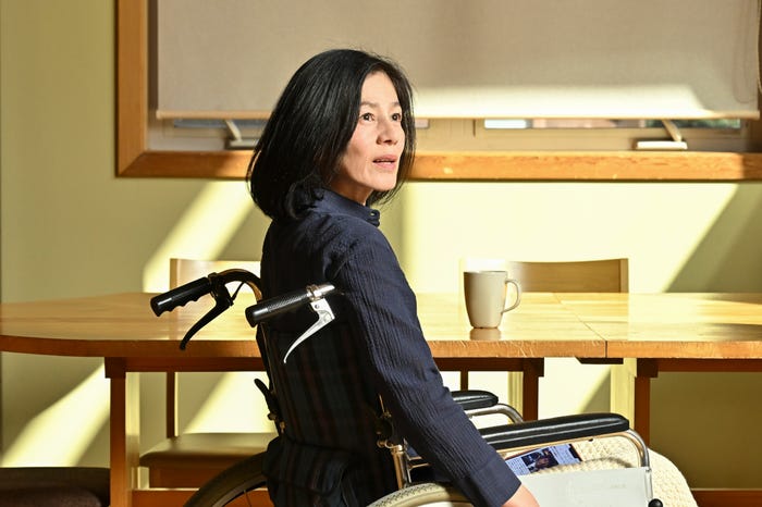 相築あきこ「キャスター」(C)TBS