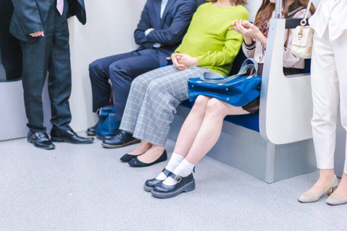 マナーを知らない