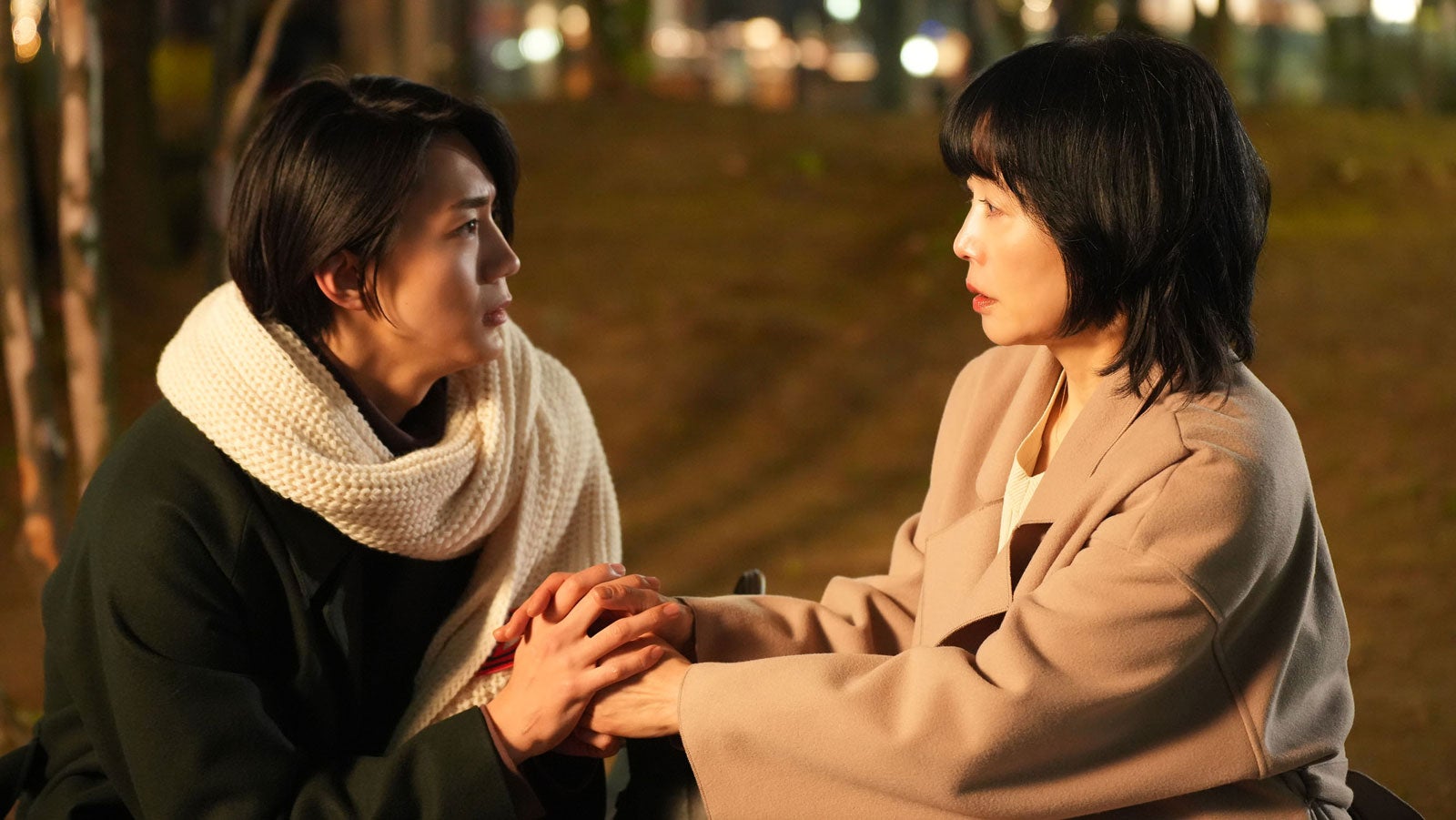 長妻怜央、麻生祐未「闇バイト家族」第7話（C）「闇バイト家族」製作委員会