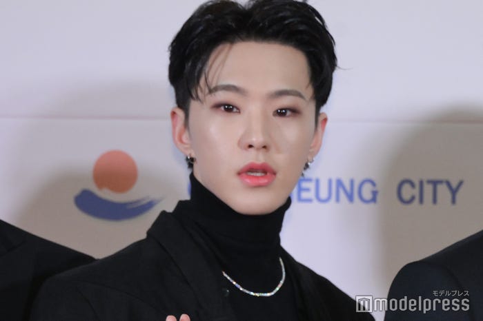 HOSHI(C)モデルプレス