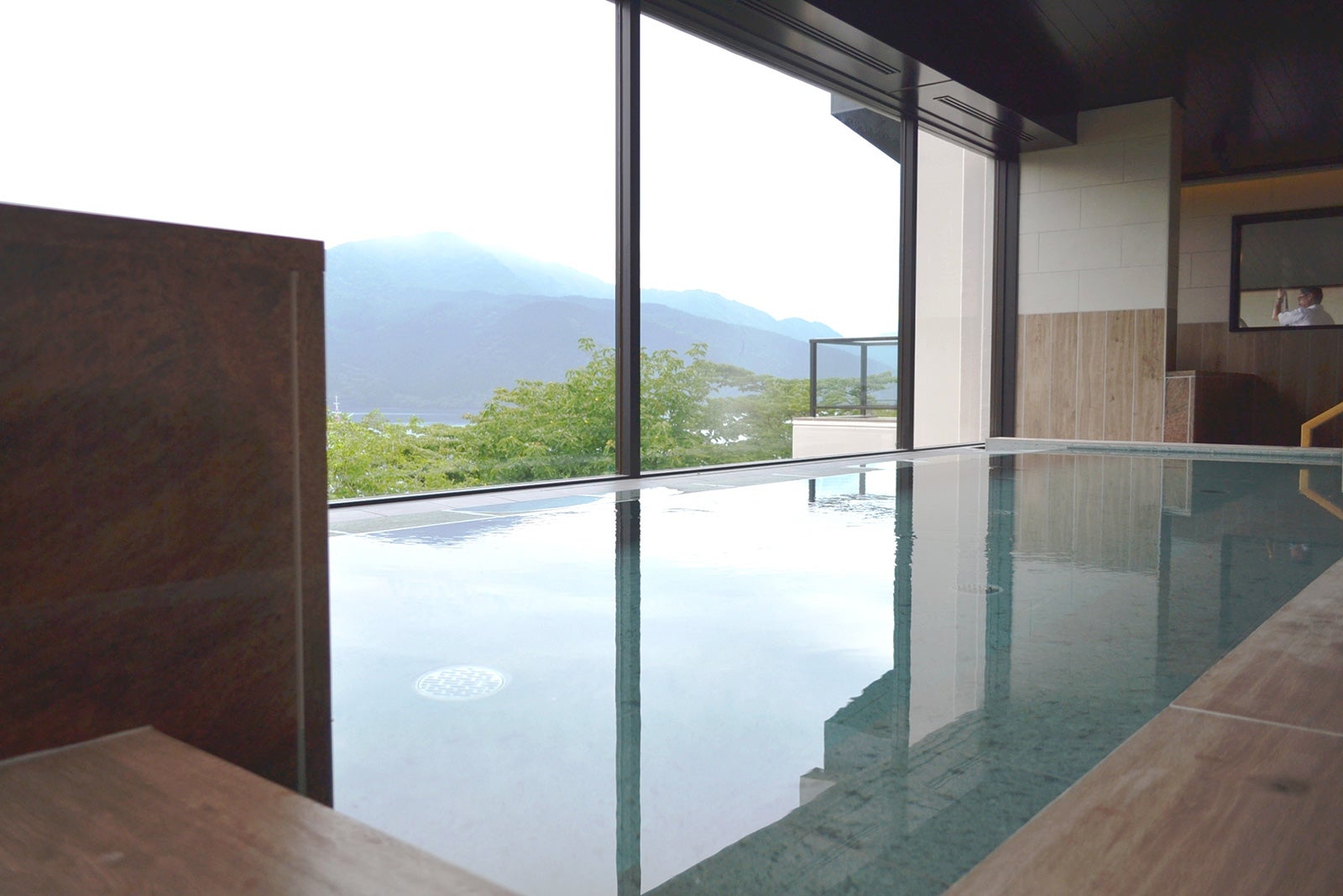 女性用露天風呂／画像提供：株式会社プリンスホテル