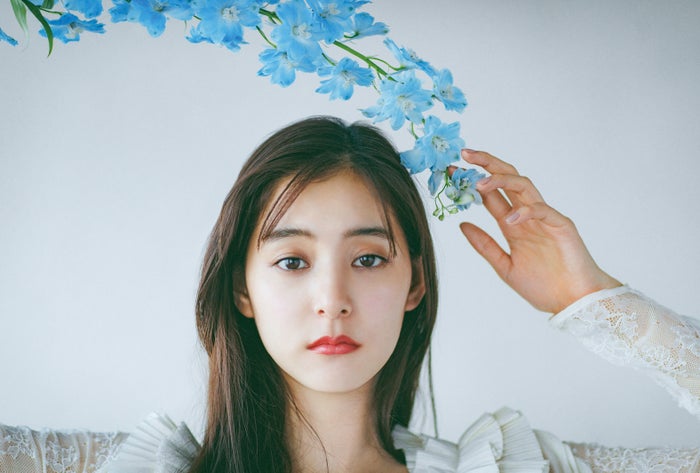 新木優子 天使のような美貌 透明感溢れるカレンダー発表 モデルプレス 新木優子 天使のような美貌 透明感溢れるカレンダー発表 モデルプレス