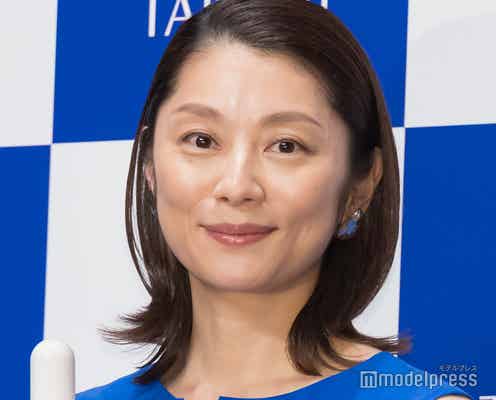 小池栄子、美スタイル際立つドレス姿 “グラビア真っ盛り”時代を回顧「ものすごい野性的」