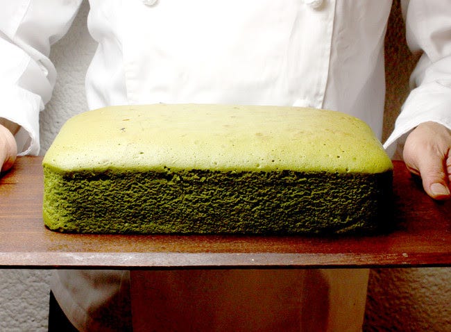 OMATCHA SALON×台湾カステラ米米の抹茶黒豆カステラ登場、生クリームサンドも