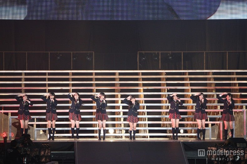 「チャイムはLOVE SONG」（C）AKS