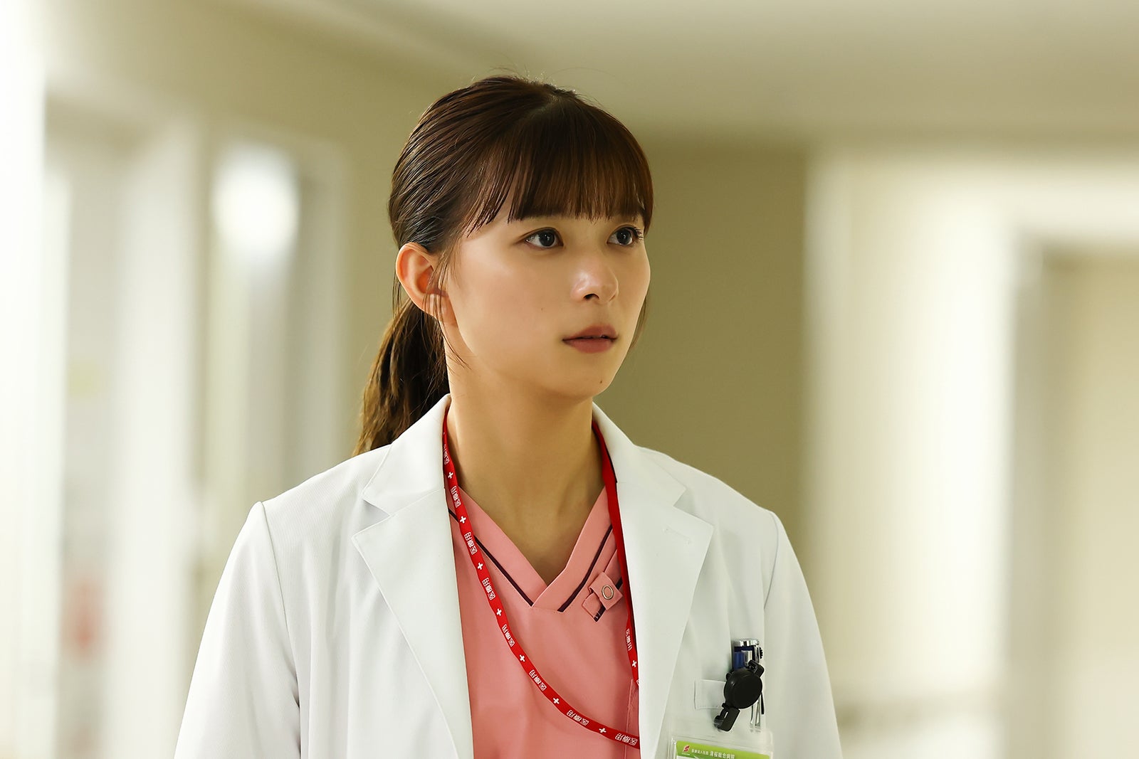 芳根京子「まどか26歳、研修医やってます！」第1話（C）TBS