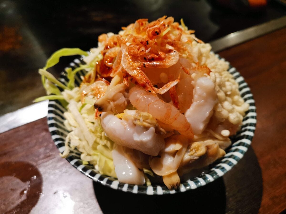 鳥羽シェフのもんじゃ焼き店