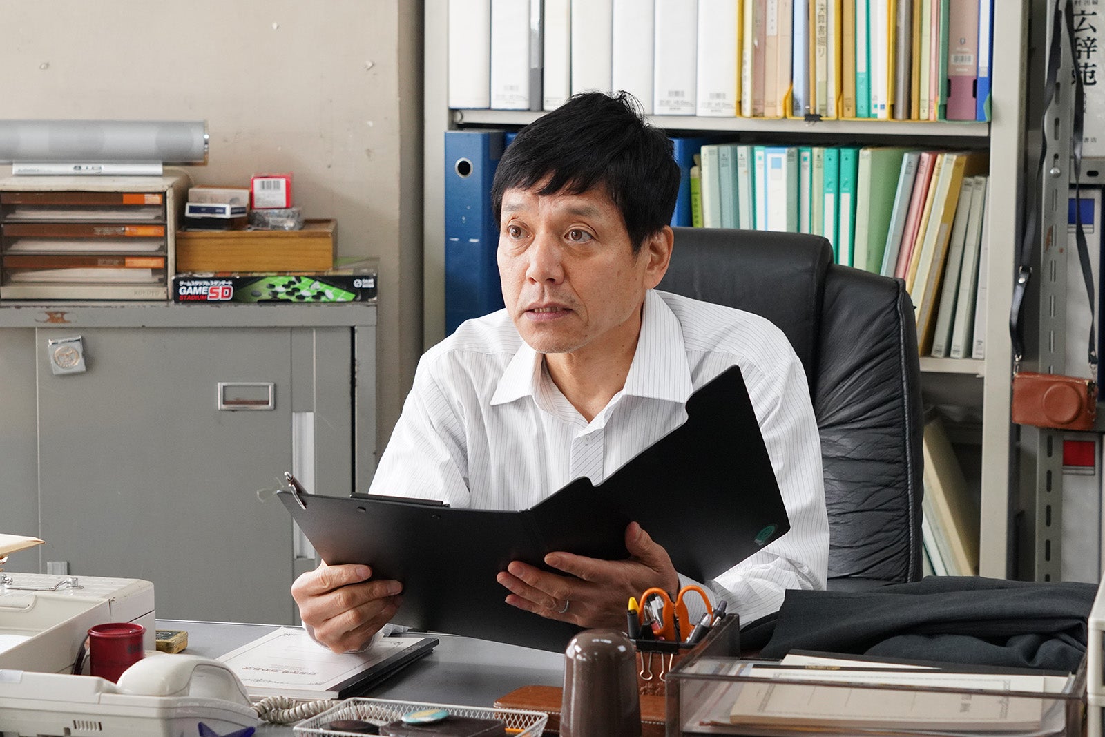 勝村政信（C）あだち充・小学館／吉本興業