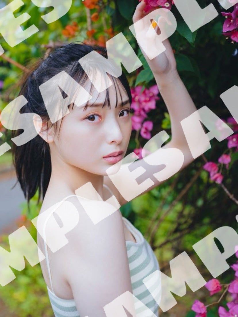 画像1/13) NMB48梅山恋和、水着姿・歯磨きショット…1st写真集