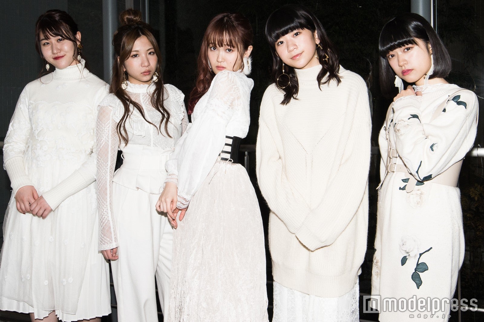 Little Glee Monster（左から）かれん、MAYU、芹奈、manaka、アサヒ（C）モデルプレス