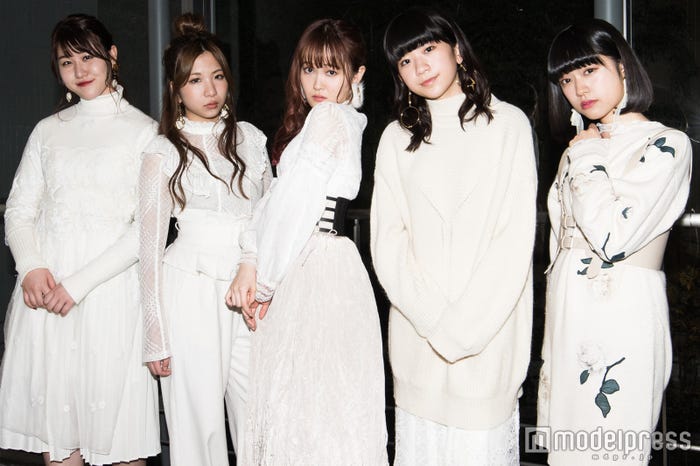 Little Glee Monster(左から)かれん、MAYU、芹奈、manaka、アサヒ(C)モデルプレス
