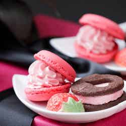 アリスのストロベリースイーツパーティー~PINK & BLACK~/画像提供:ベストブライダル