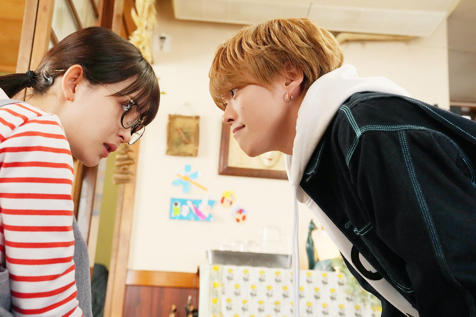 畑芽育、大橋和也（C）幸田もも子／集英社・映画「君がトクベツ」製作委員会