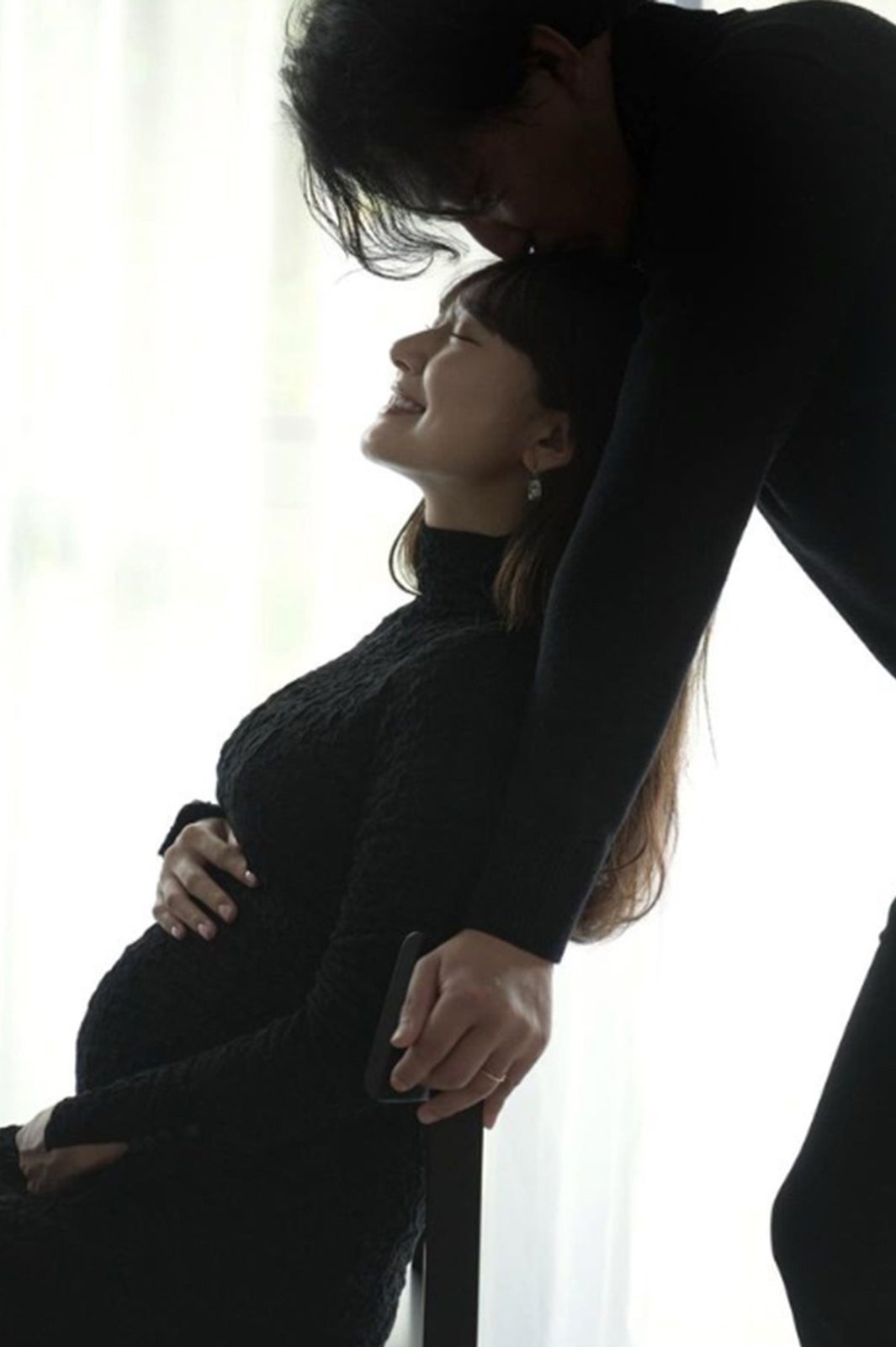 西川瑞希（みずきてぃ）、第1子妊娠を発表　夫とのマタニティフォトも公開