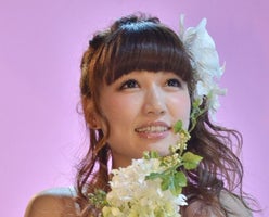 あいのり桃 ミニ丈ウエディングドレス姿に 可愛い と歓声 モデルプレス あいのり桃 ミニ丈ウエディングドレス姿に 可愛い と歓声 モデルプレス