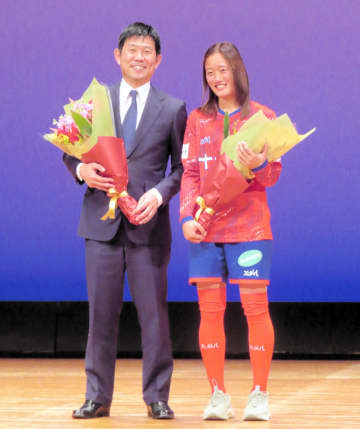 森保監督驚かせた目と目でつなぐサッカー WEリーグ・ノジマ相模原FW笹井一愛 先天性難聴抱えながら目指すなでしこJ「元気や勇気与える存在に」