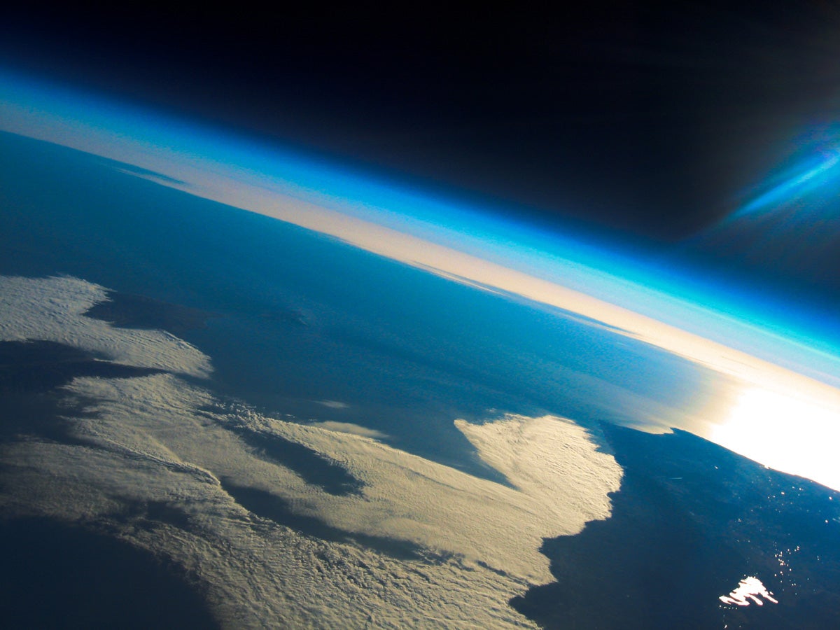 地球に似た惑星7つを発見　NASAが発表  地球外生命、海が存在する可能性