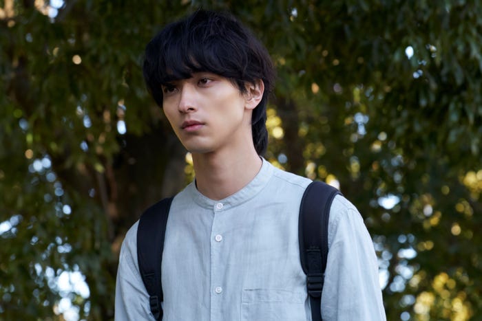 横浜流星(C)2025『片思い世界』製作委員会