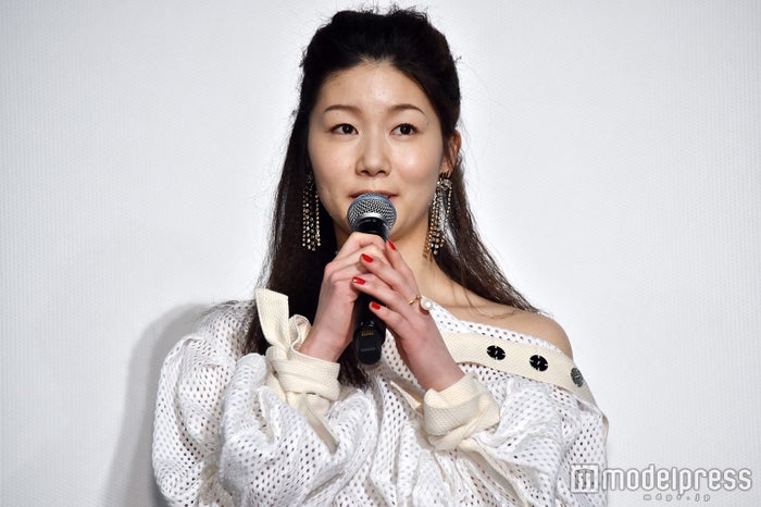 「虎に翼」“男装”よね役で話題・土居志央梨、共演俳優が大学の同級生だった 2ショットに驚きの声「びっくり」「素敵な巡り合い」