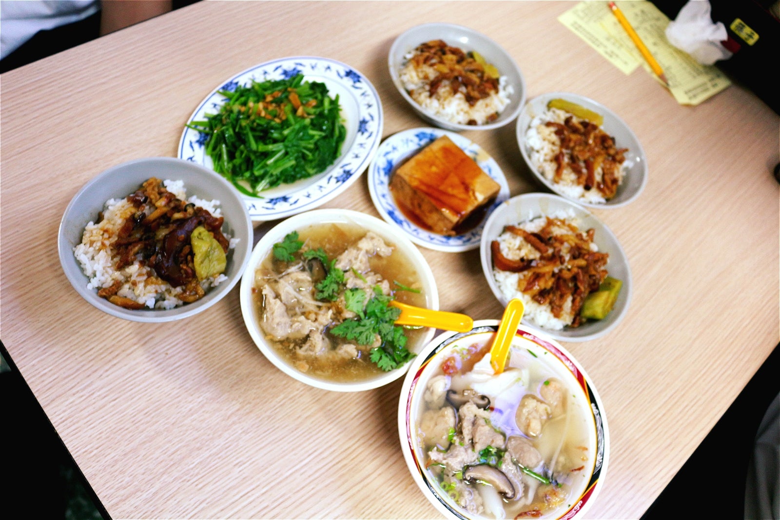 金峰魯肉飯／画像提供：所属事務所