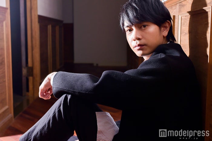 青柳翔の 初挑戦 敵か味方か 明日の約束 怪しい演技で注目集める モデルプレスインタビュー 前編 モデルプレス 青柳翔の 初挑戦 敵か味方か 明日の約束 怪しい演技で注目集める モデルプレスインタビュー 前編 モデルプレス