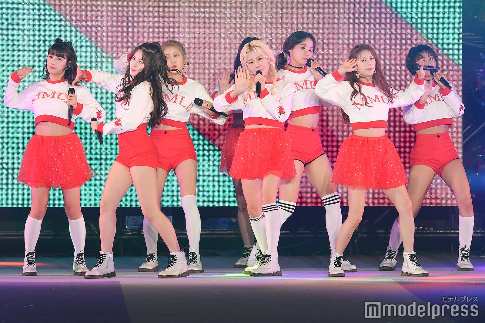 MOMOLAND（C）モデルプレス