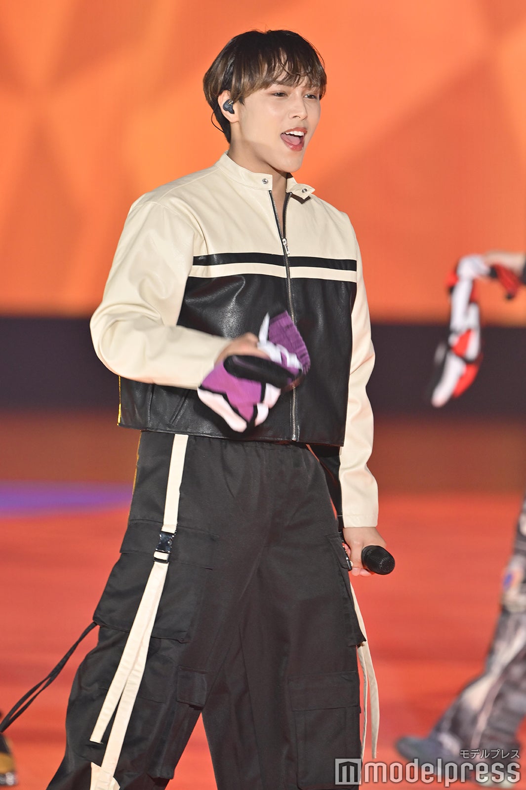 KEVIN／BUDDiiS（C）モデルプレス