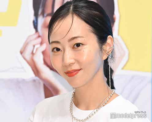 木南晴夏、ミニ丈コーデで披露した“抜群スタイル”話題「美脚」「めちゃくちゃ綺麗」