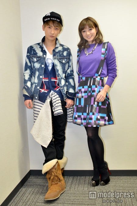 與真司郎(左)と伊藤千晃(右)