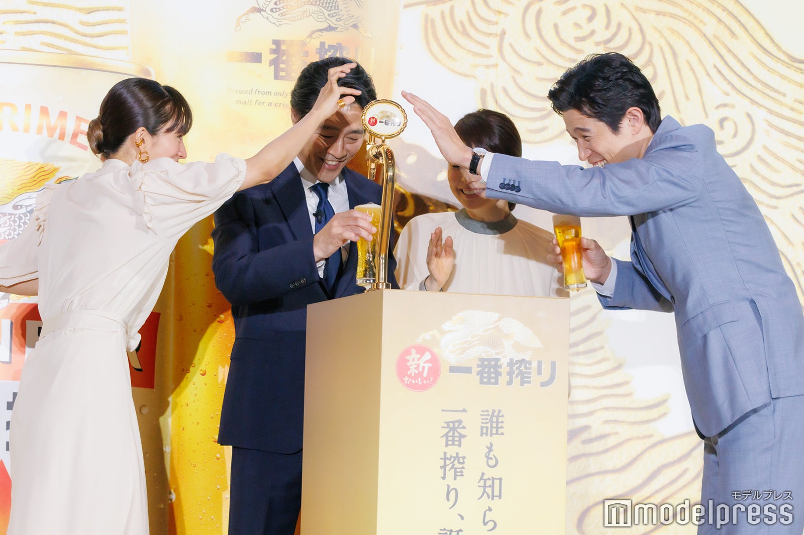 満島ひかり、堤真一、石田ゆり子、鈴木亮平（C）モデルプレス