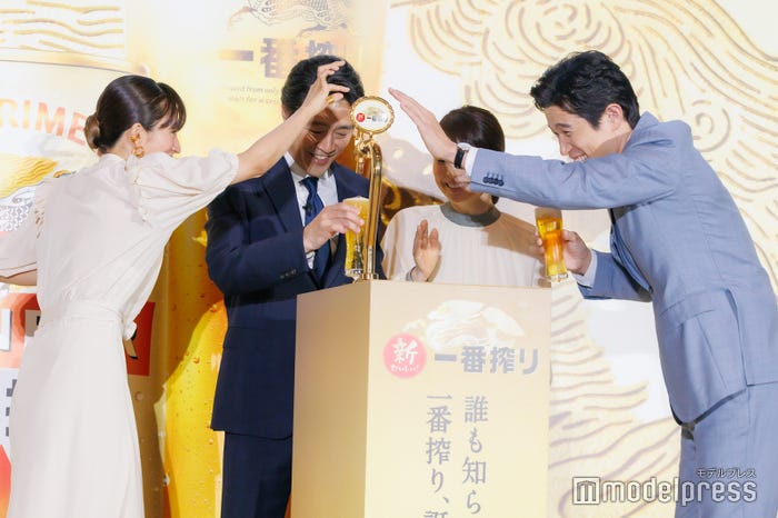 満島ひかり、堤真一、石田ゆり子、鈴木亮平(C)モデルプレス