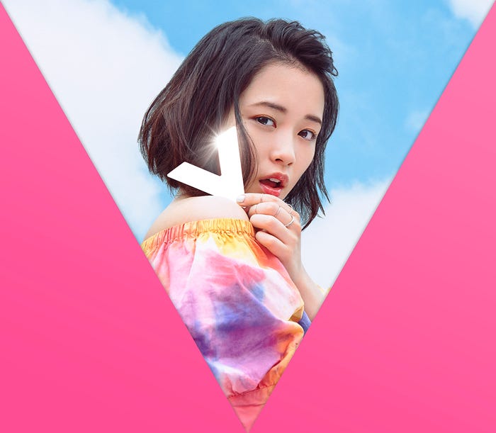 「V」初回限定版DVDジャケット/2ndTour映像収録(提供画像)