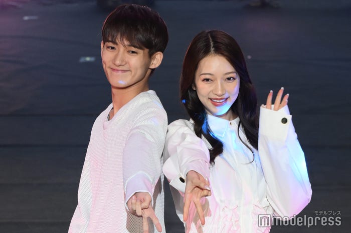 後藤弘さん、大平ひかるさん(C)モデルプレス