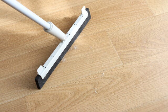 フロアラバーほうき　掃除