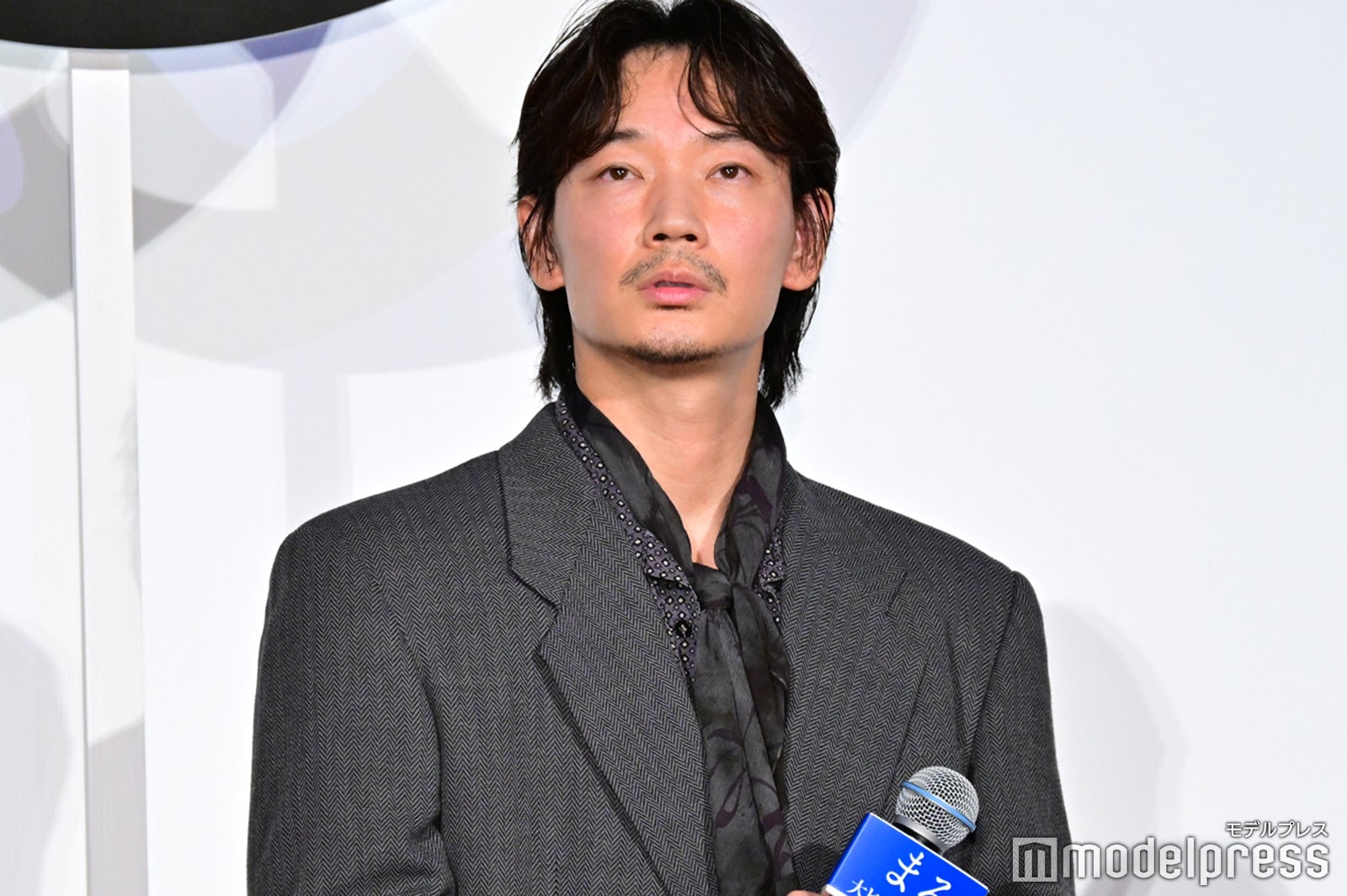 綾野剛（C）モデルプレス