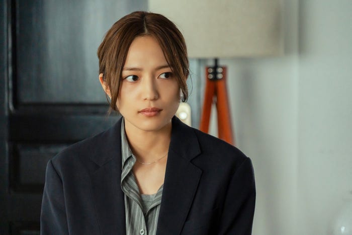 川口春奈「スキャンダルイブ」第4話(C)AbemaTV,Inc.